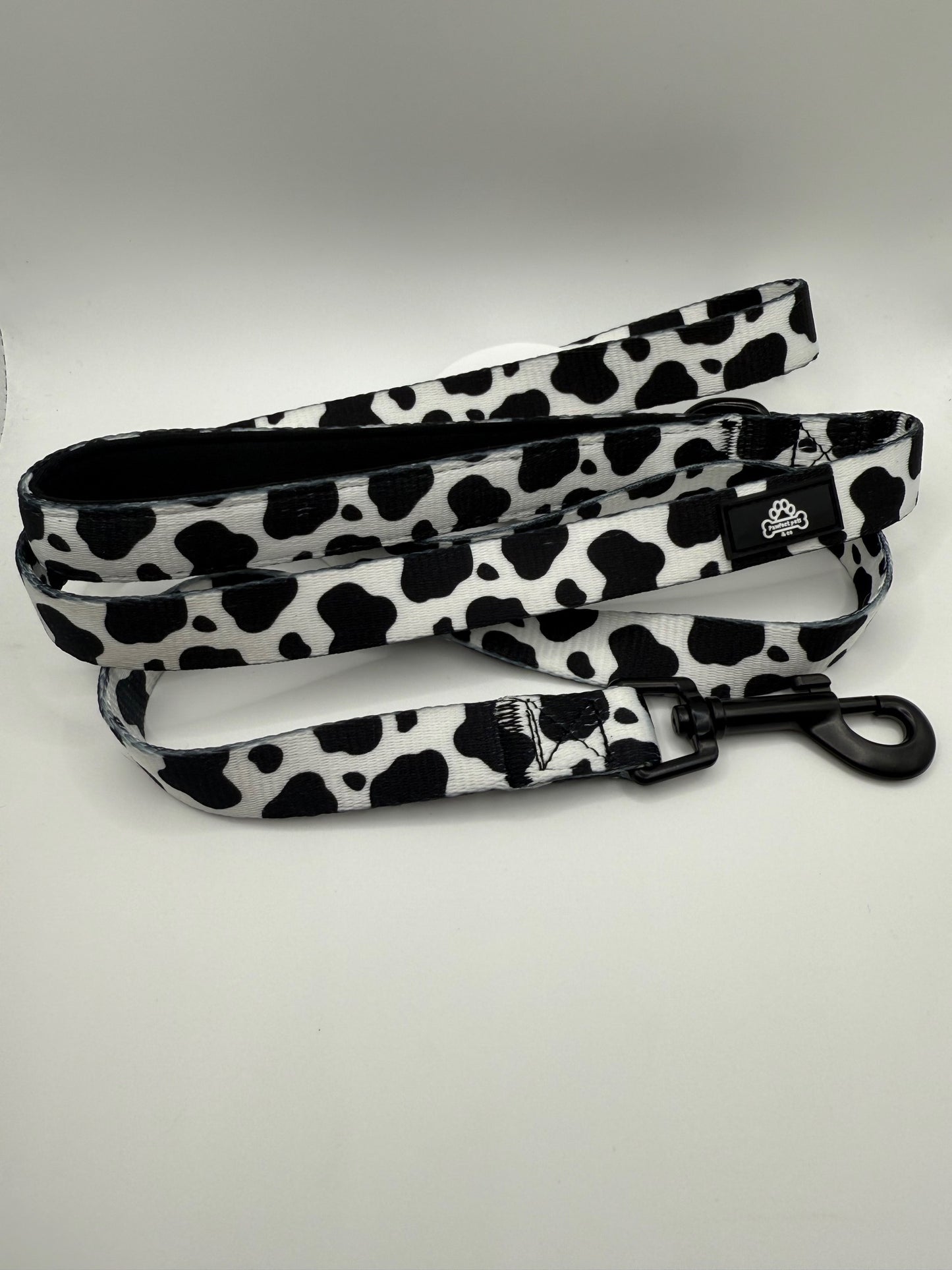 Cow print dog lead size Small