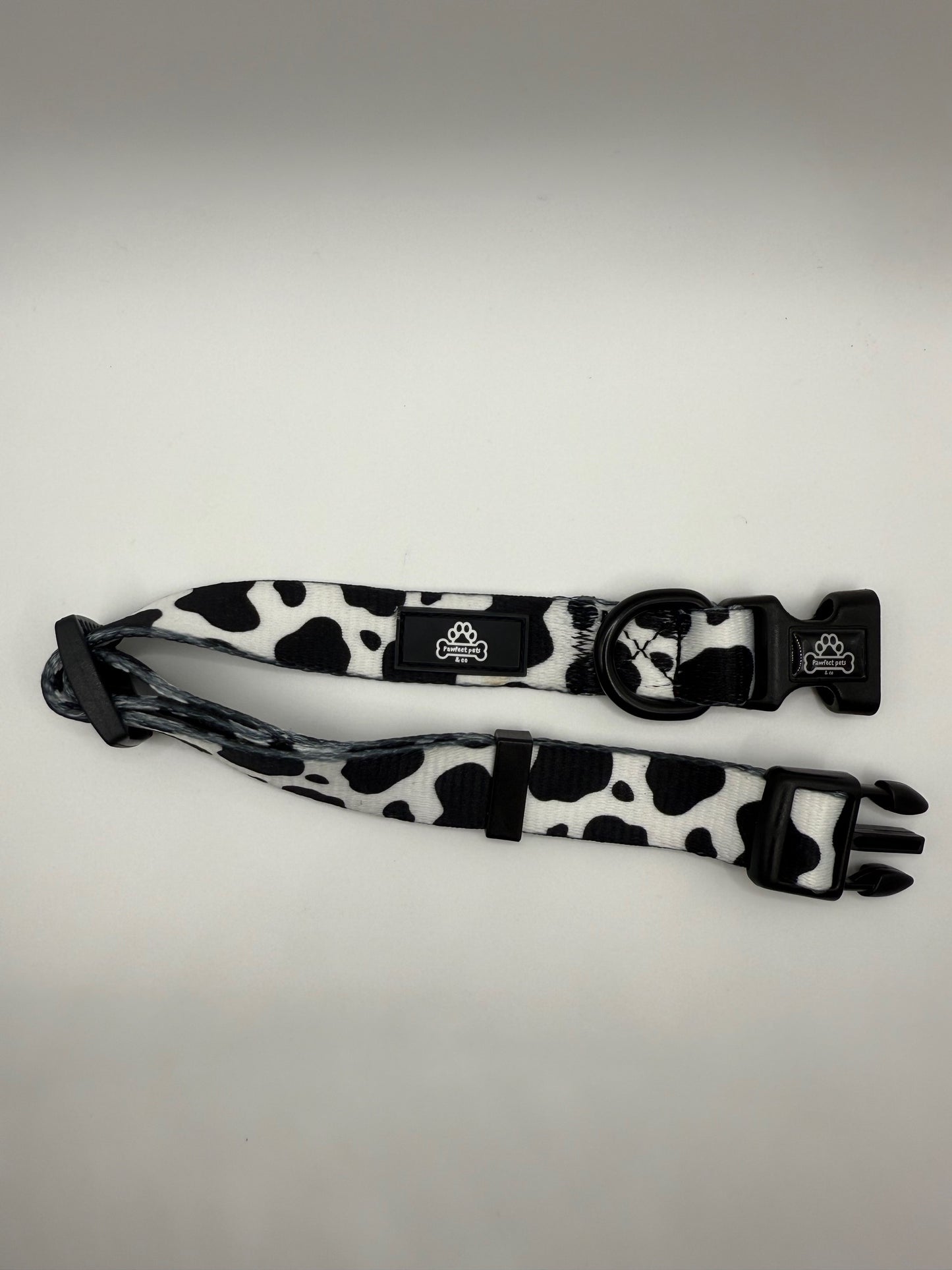Cow print collar size Small